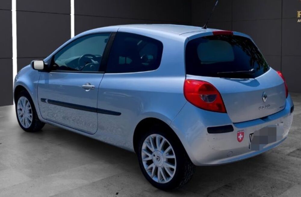 Clio III Clio 1.5 dCi 105 Dynamique FAP 2007 occasion 20260 Calvi