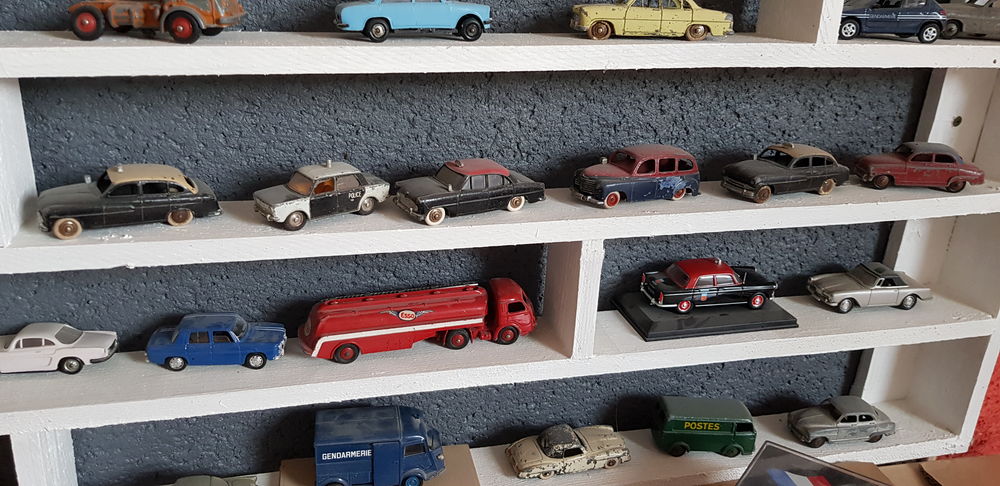 dinky toys a choisir par dizaines Jeux / jouets