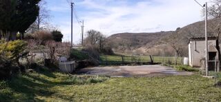  Terrain  louer 250 m Monteils