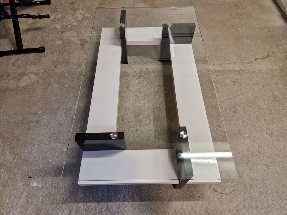 Table basse de salon
Meubles