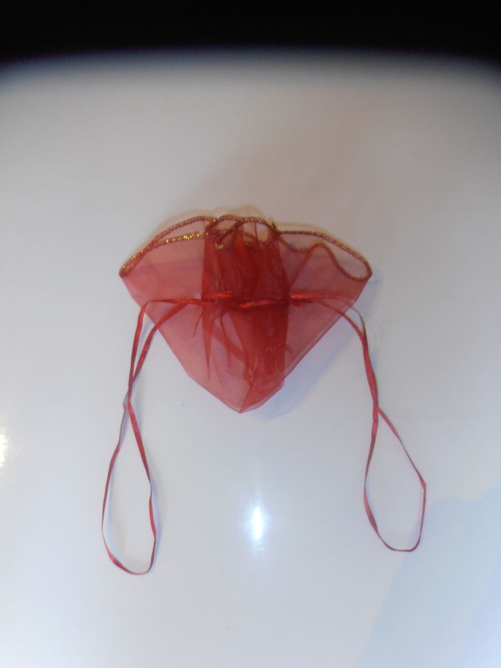 Aum&ocirc;ni&egrave;re voile rouge (V3) Bricolage