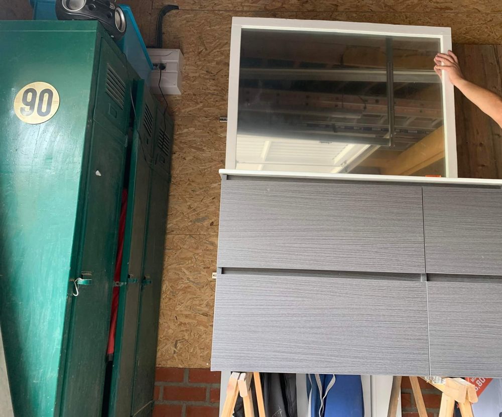 Meubles suspendu avec miroir Meubles