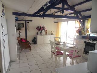  Appartement à louer 3 pièces 65 m²