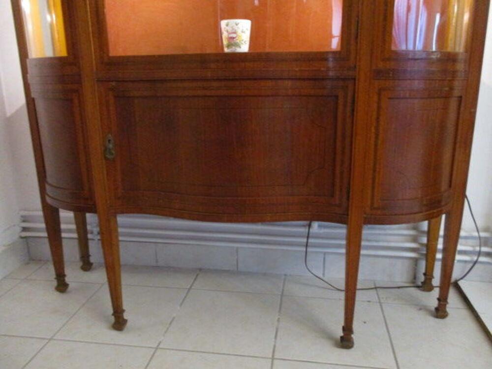Vitrine Argenti&egrave;re Style Edouardian 1900-1910 Meubles