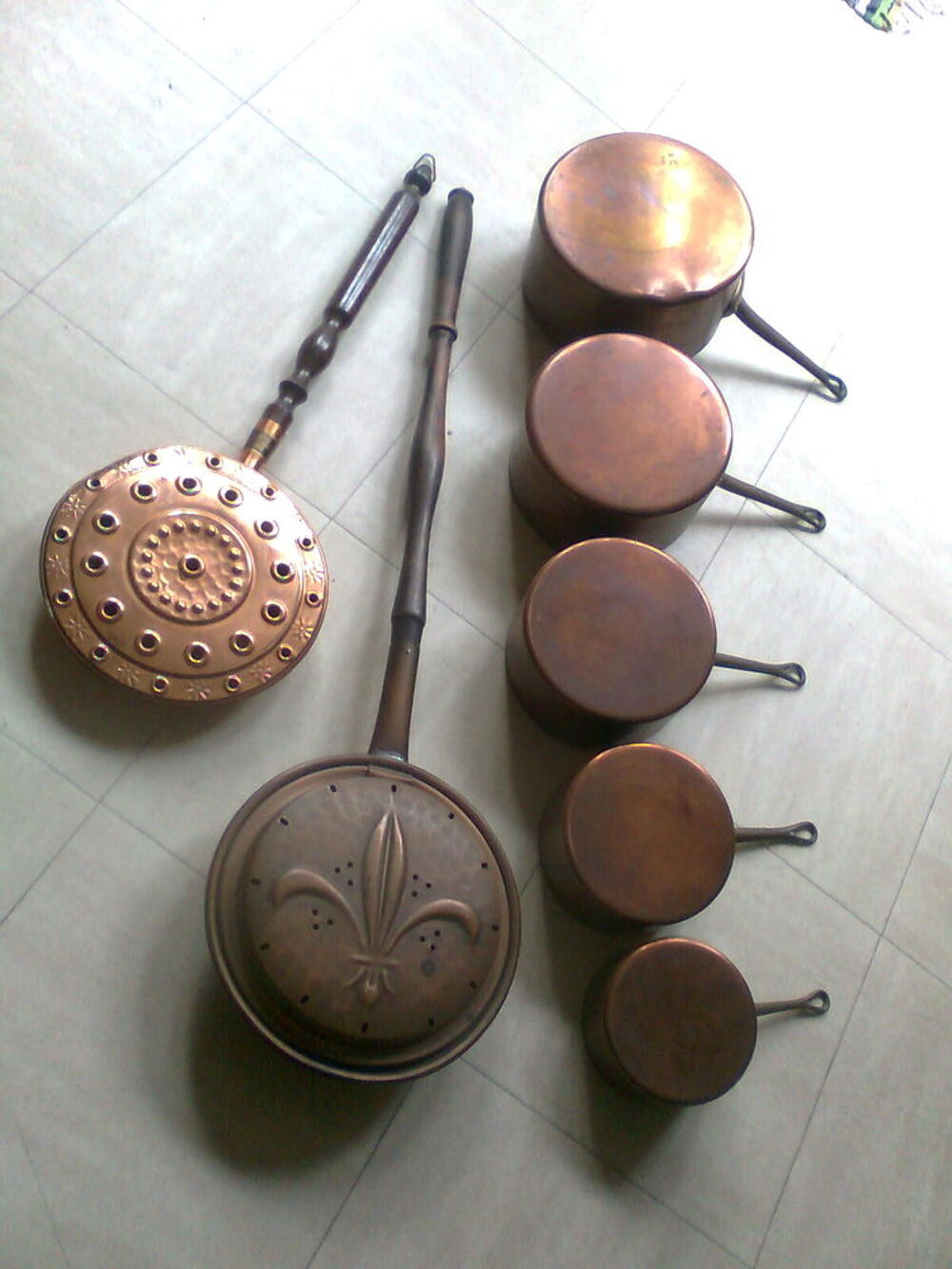 bassinoires, casseroles cuivre, po&ecirc;le, ...zoe Décoration