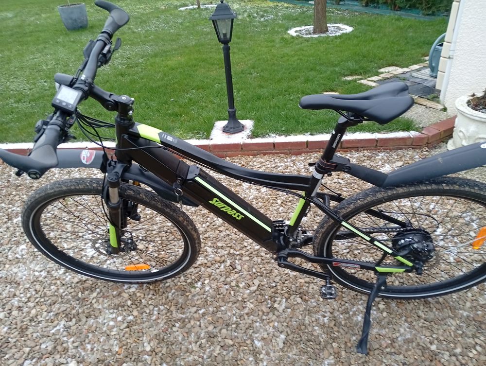 VTT &eacute;lectrique bon &eacute;tat V�los