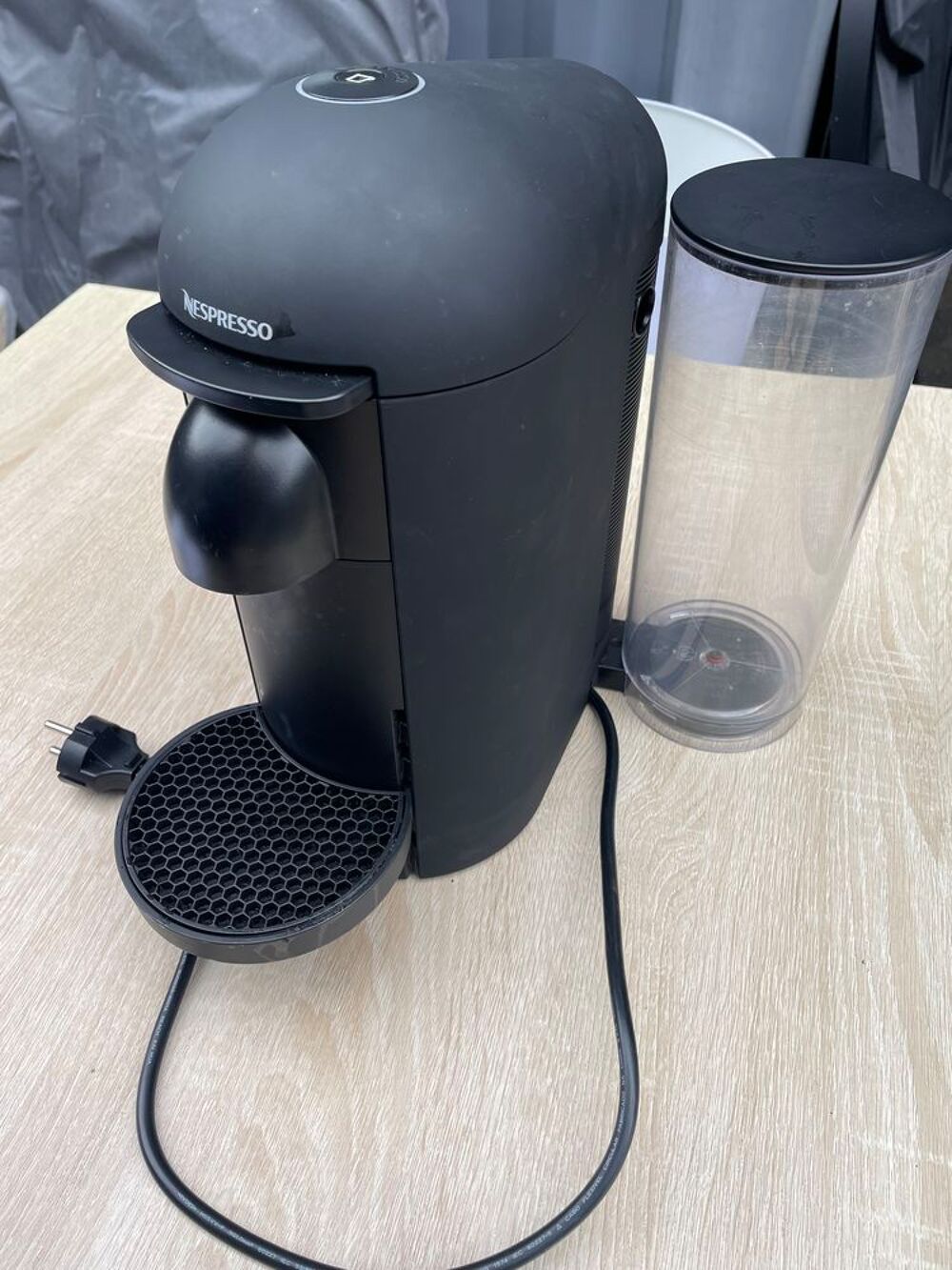 Machine &agrave; caf&eacute; Nespresso Meubles