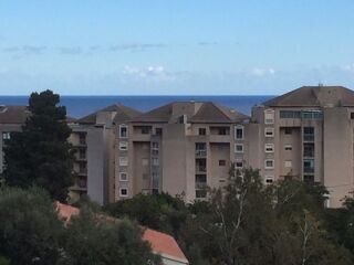  Appartement à louer 3 pièces 64 m²