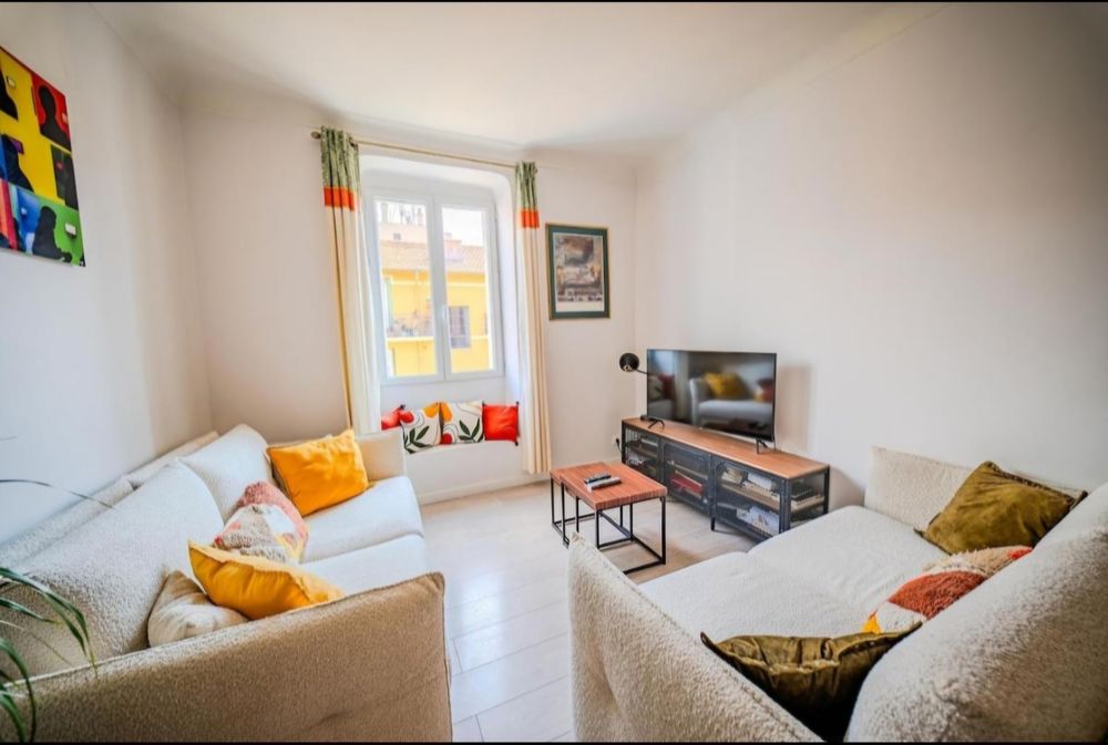 Location Appartement Charmant 2 pièces Nice port Lympia Nice