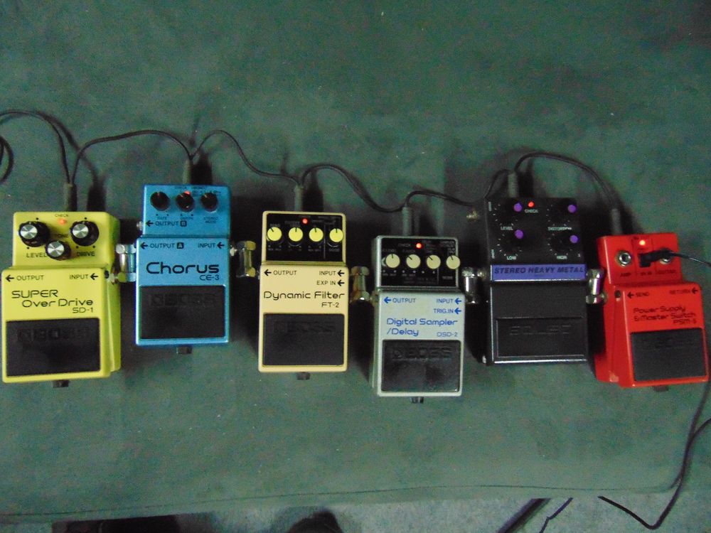 P&eacute;dales d'effets BOSS Instruments de musique