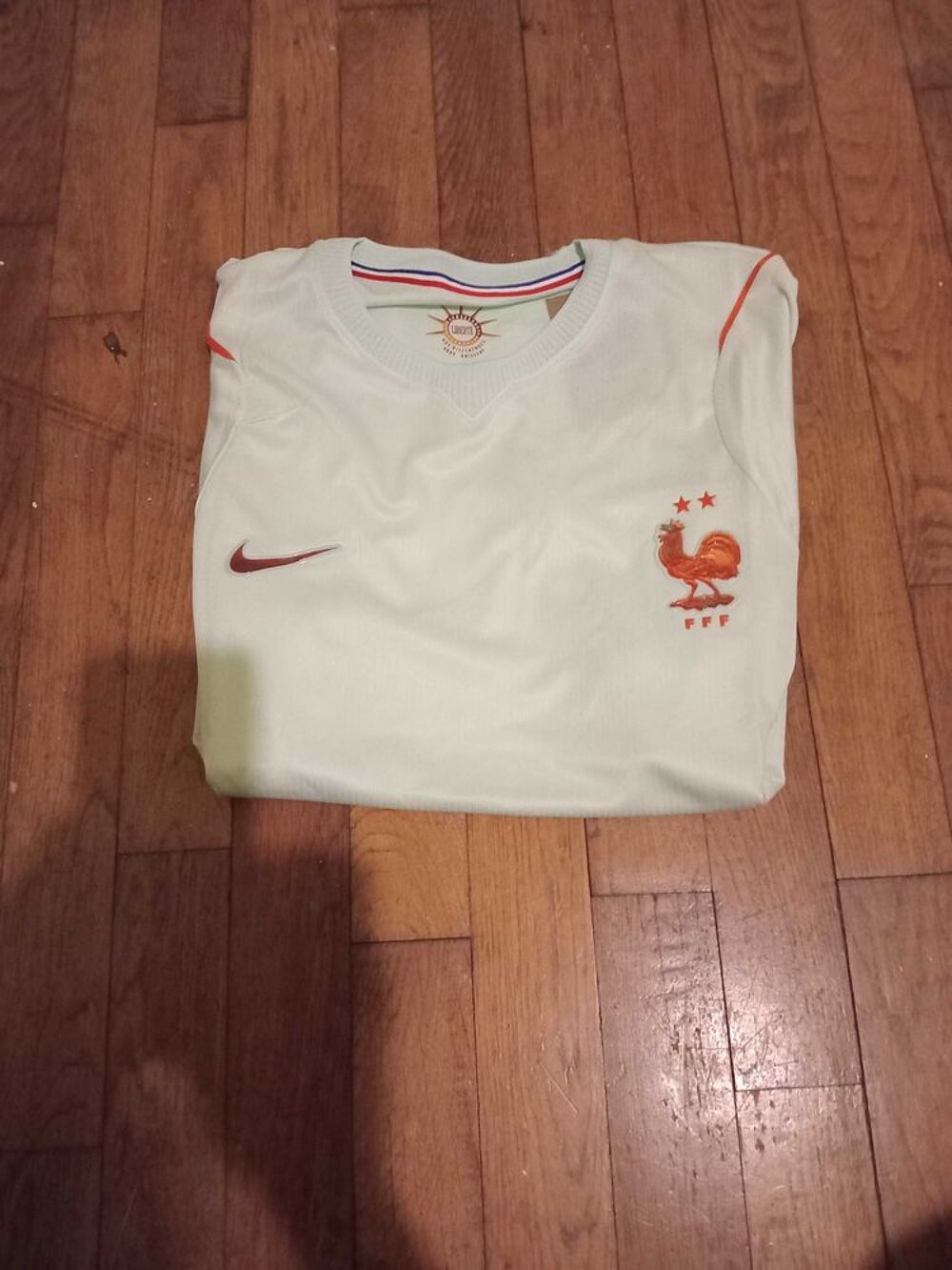 maillot &eacute;quip&eacute; de france vert Sports