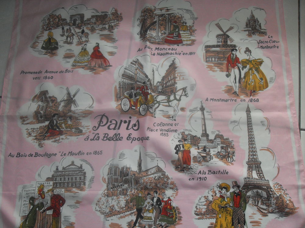 Foulard de collection (Paris) Vêtements