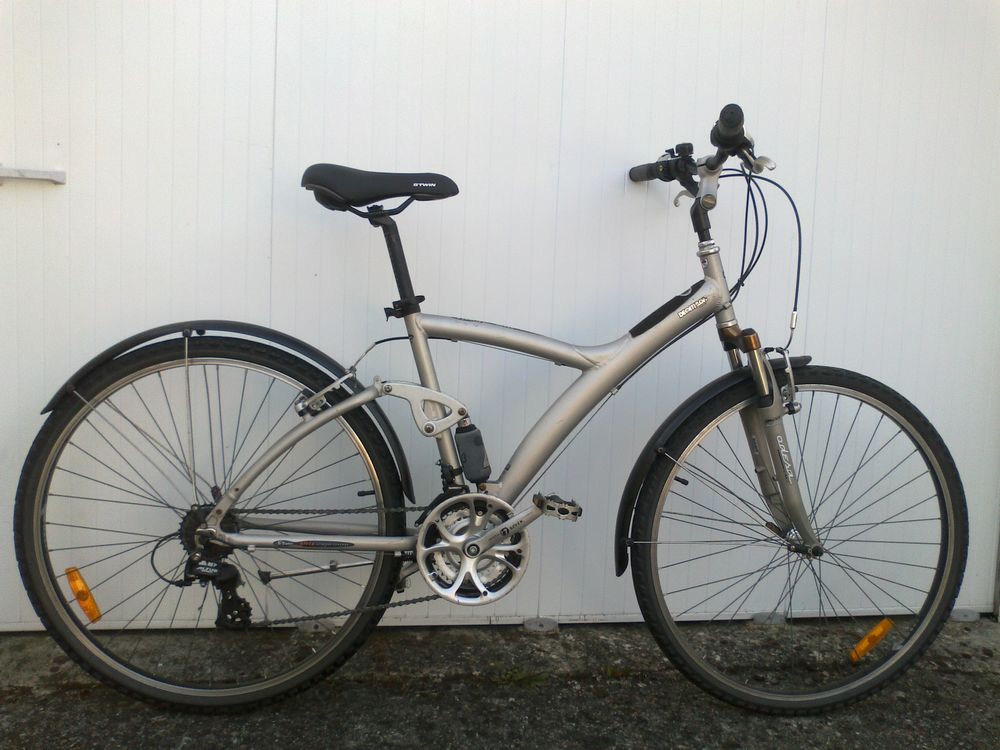 B'twin seven suspendu Vélos