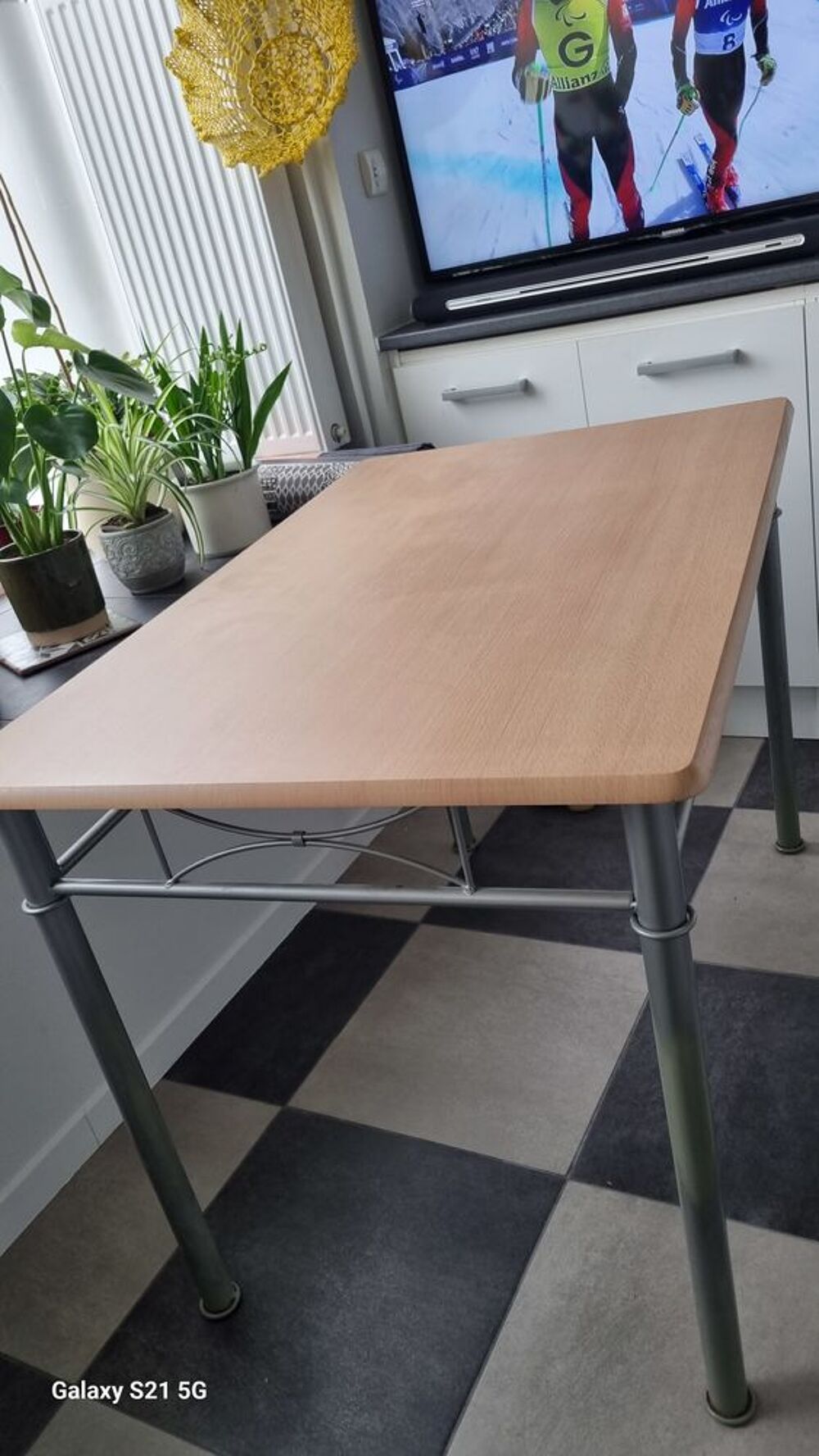 TABLE Meubles