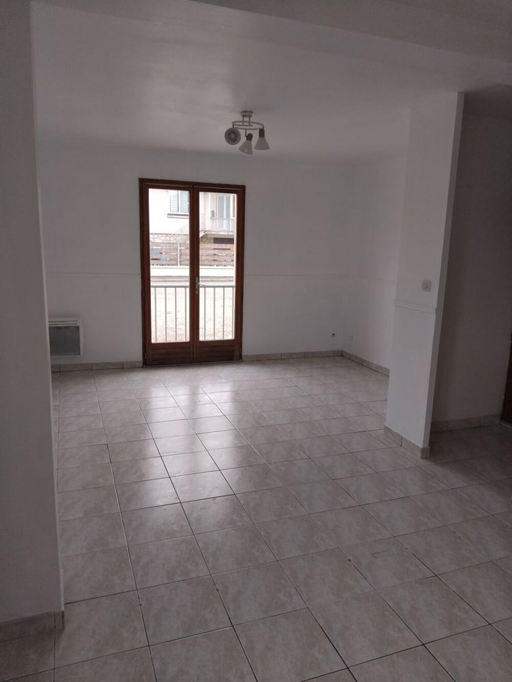 Location Appartement F2 51 M2 RC PERIPHERIE  BEAUVAIS Warluis