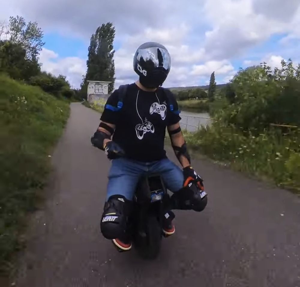   Initiation gyroroue 