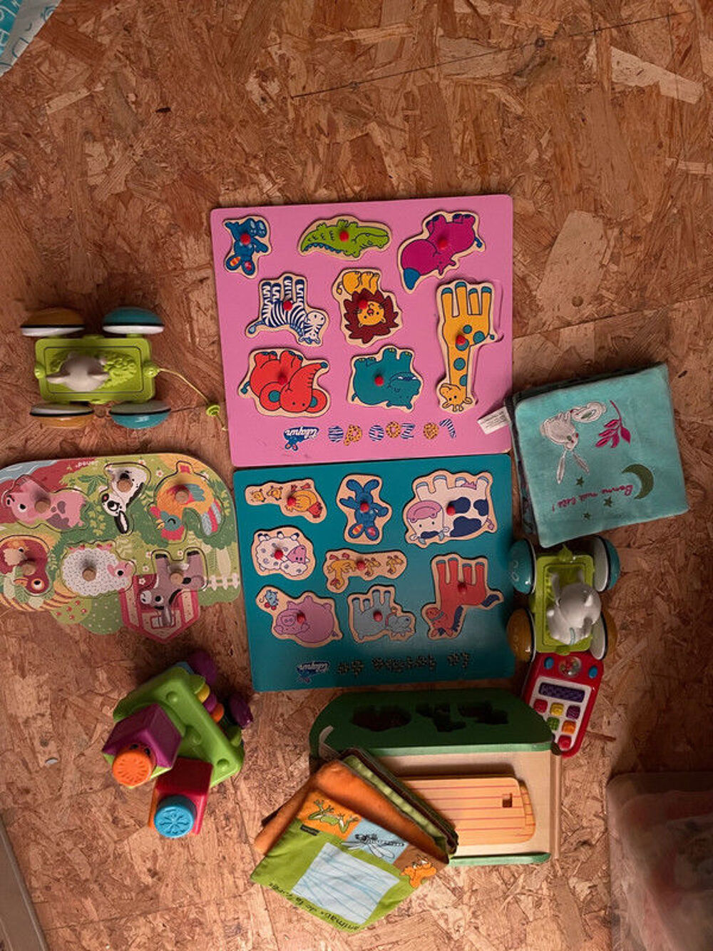 lot 14 jouets &eacute;veil Jeux / jouets