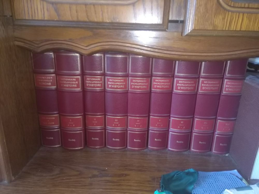 Encyclop&eacute;dies d histoire de chez Bordas 9 volume Livres et BD