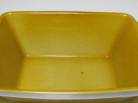 Terrine ancienne 0 Tignieu-Jameyzieu (38)