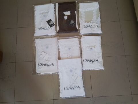Lot de 32 tee-shirts de marque Lisanza neuf 170 Gagny (93)