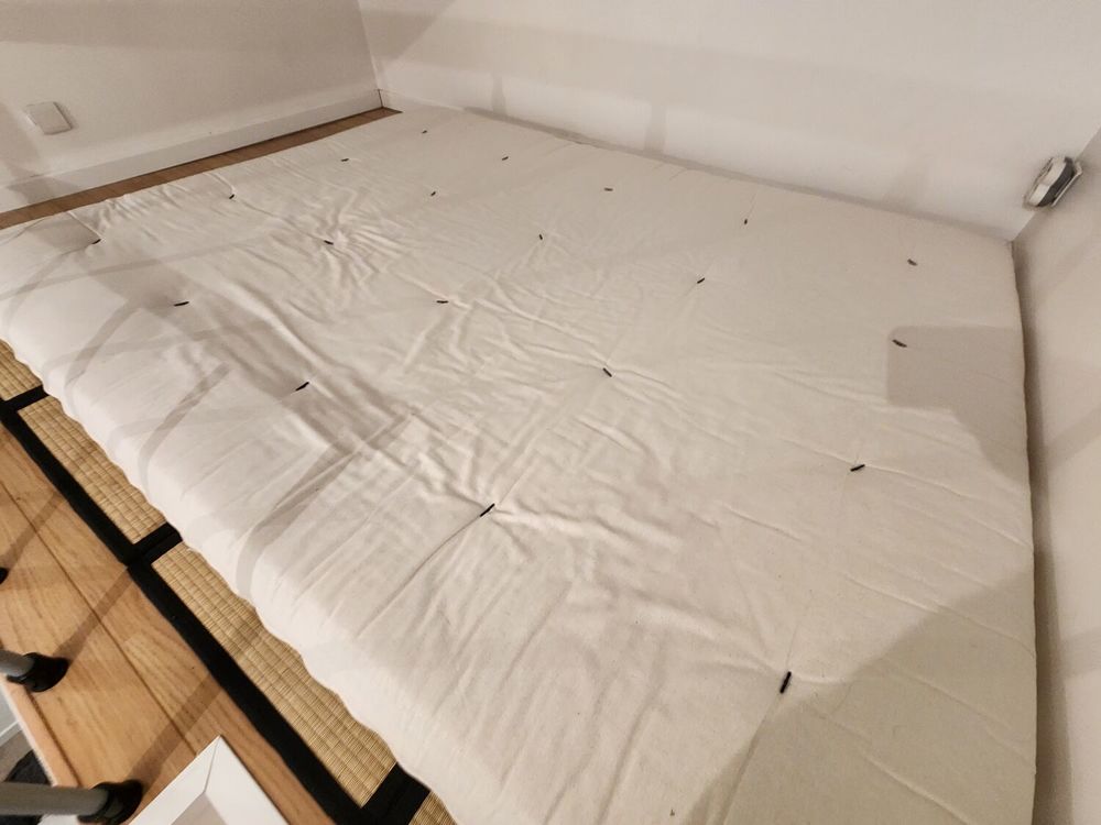 Matelas futon queen size (160x200 latex) - Tr&egrave;s bon &eacute;tat Meubles