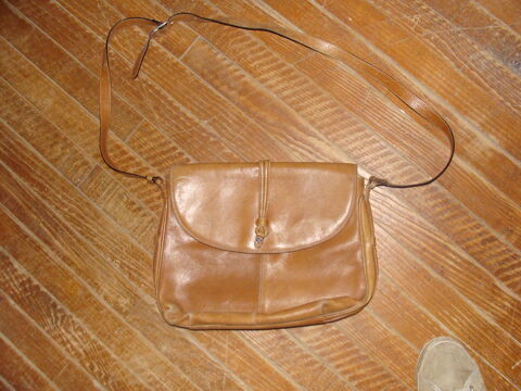 sac � main 5 Le Pouzin (07)