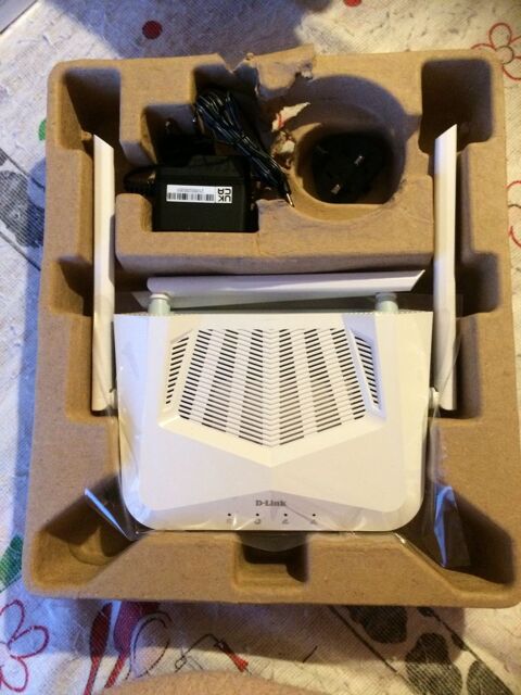 D-Link R15 Routeur Smart Eagle Pro IA WiFi AX1500 NEUF 60 Marseille 14 (13)