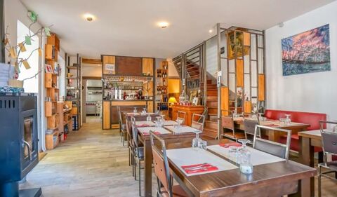 Restaurant Murs et fonds avec Licence IV 360000 24510 Sainte-alvre