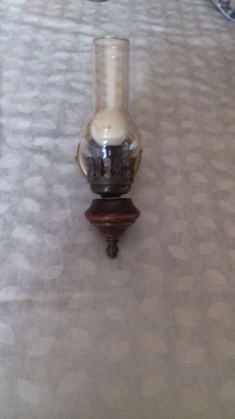 Applique murale ancienne 5 Iverny (77)