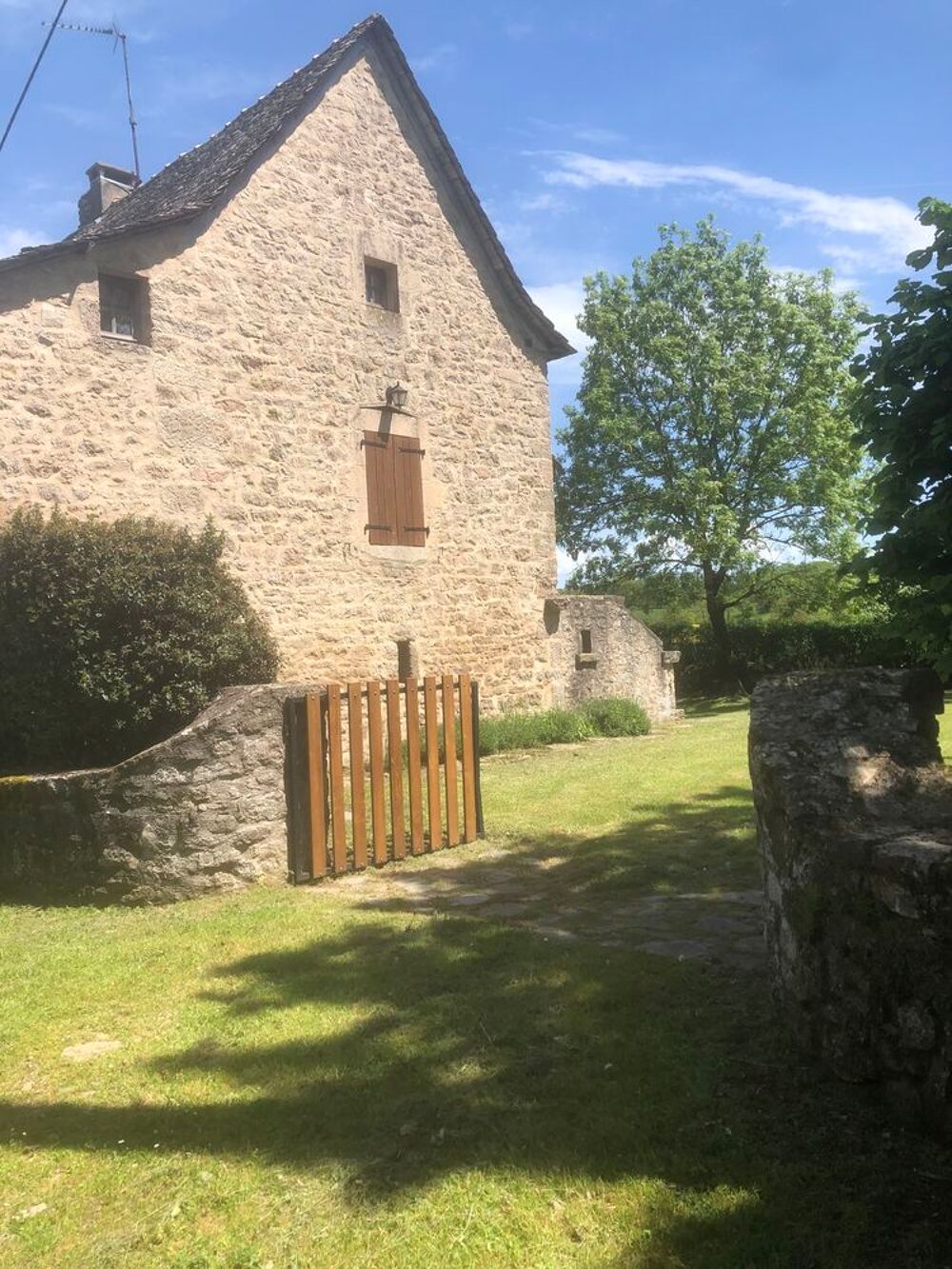   Gîte au calme  Midi-Pyrénées, Bournazel (12390)