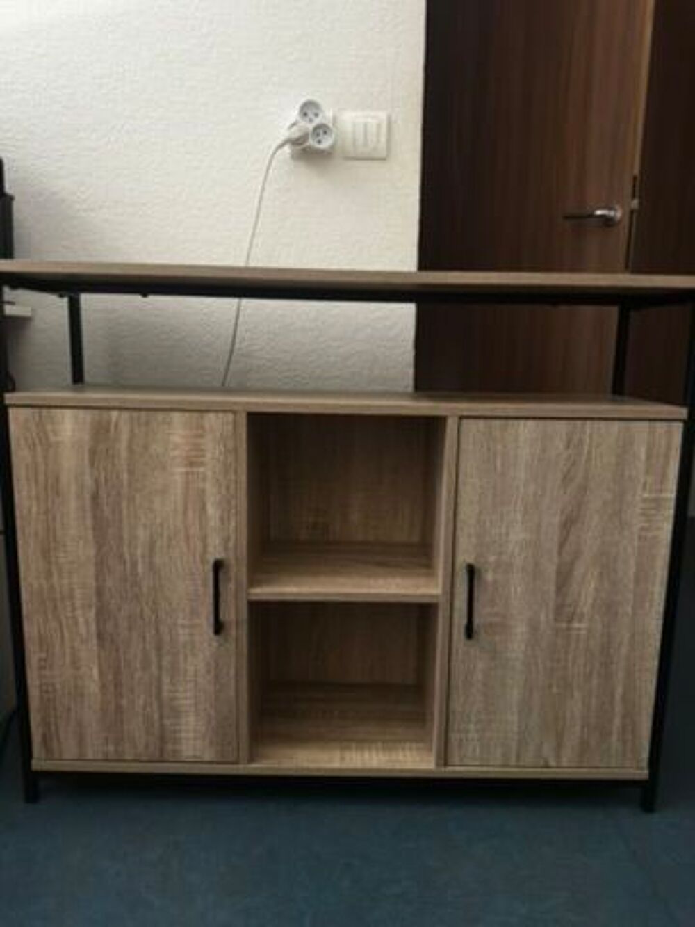 Buffet bois/m&eacute;tal noir avec niches ouvertes Meubles