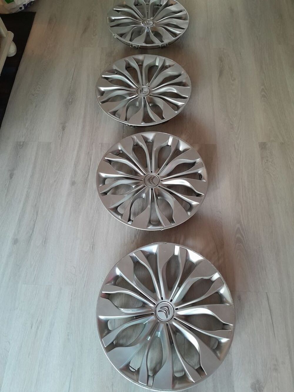 Enjoliveurs c4 citroen 2015 16 pouces gris metal Bricolage
