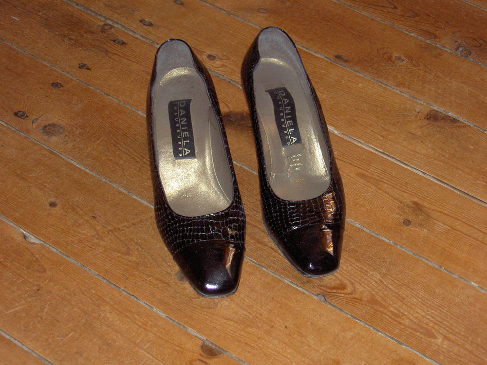 Escarpins noir femme vernis Marque DANIEL A Chaussures