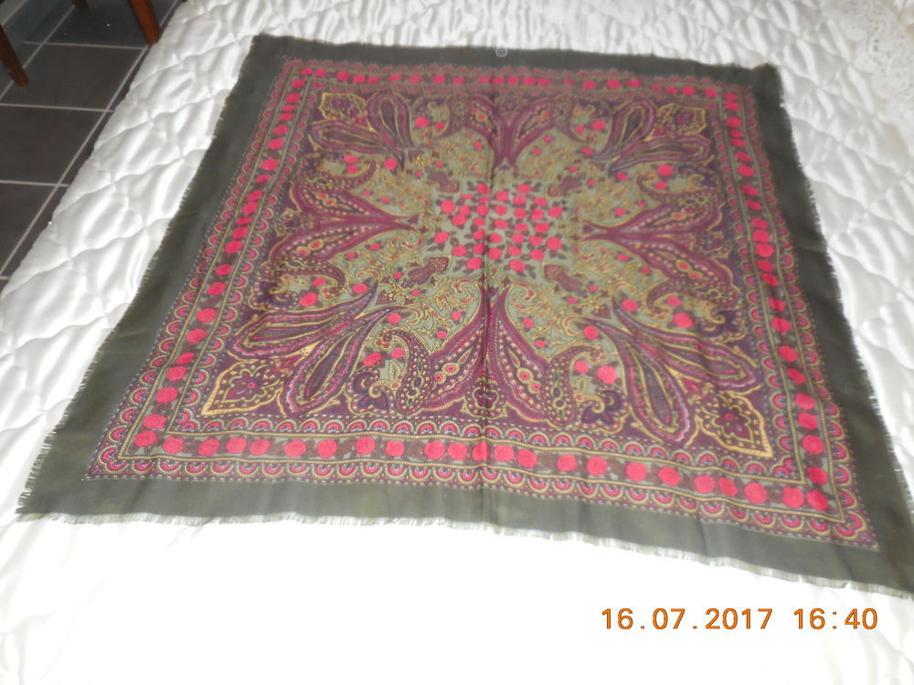 foulard Vêtements
