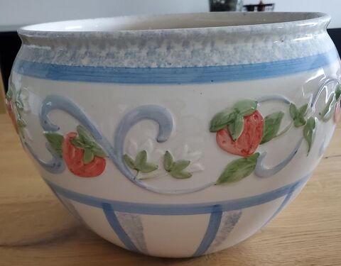 Cache pots 10 Chemill� (49)