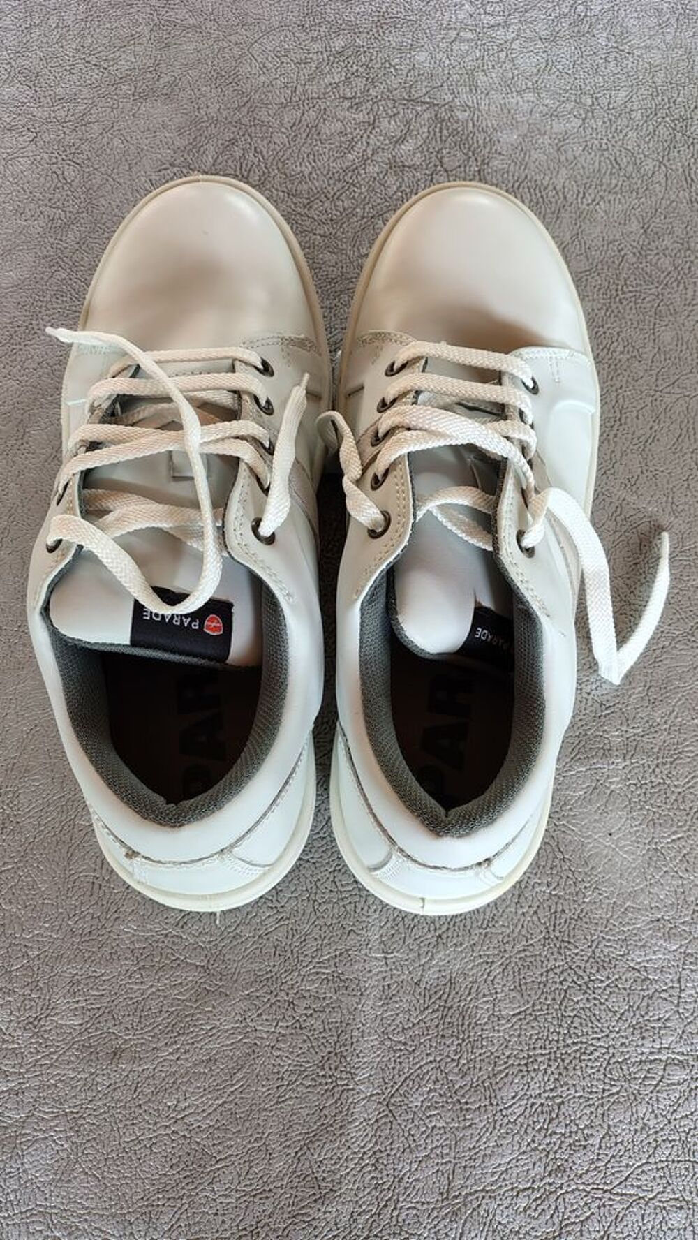 Chaussures de restauration/h&ocirc;tellerie T 43 neuves Chaussures