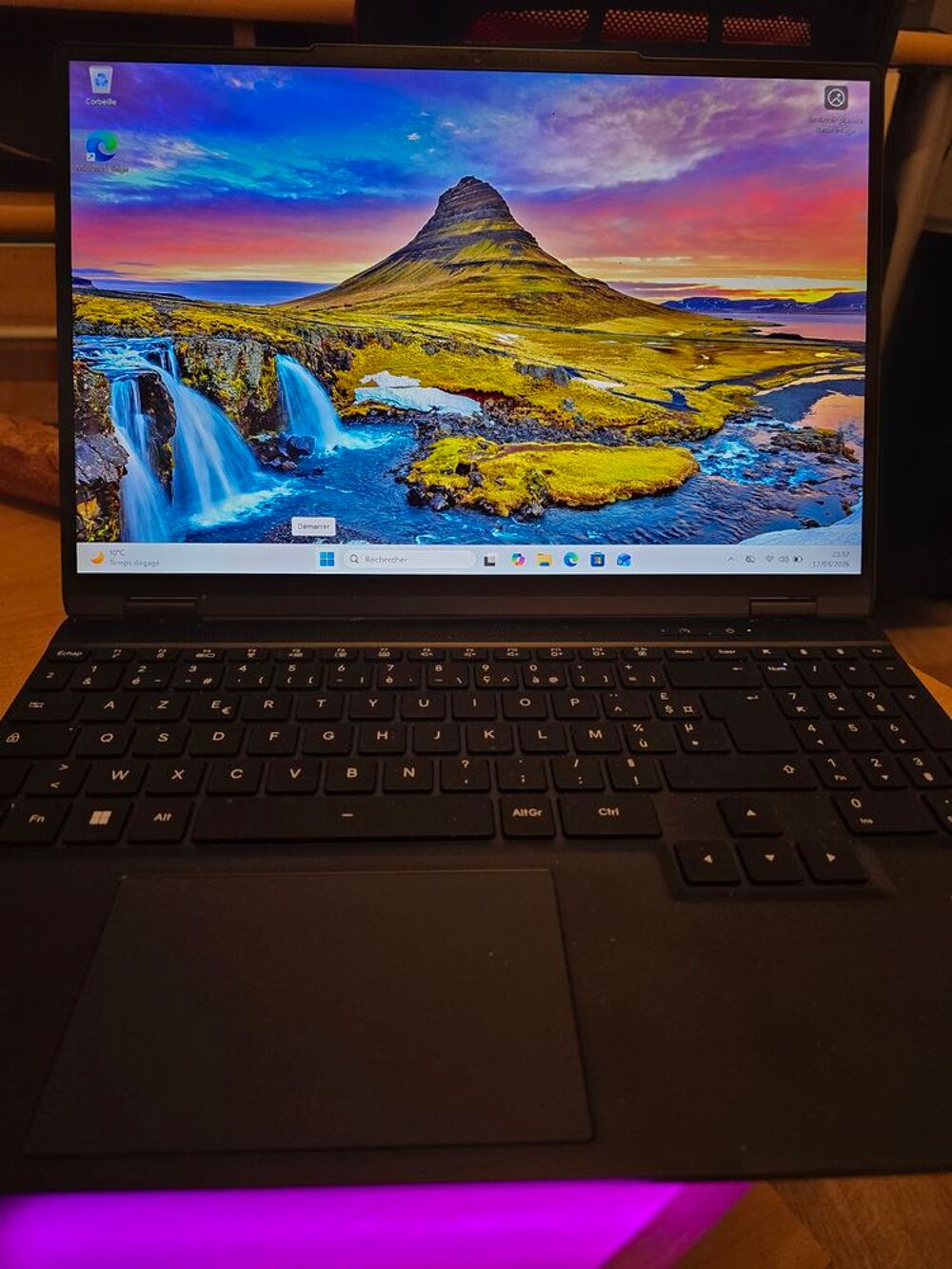 Ordinateur portable Matériel informatique