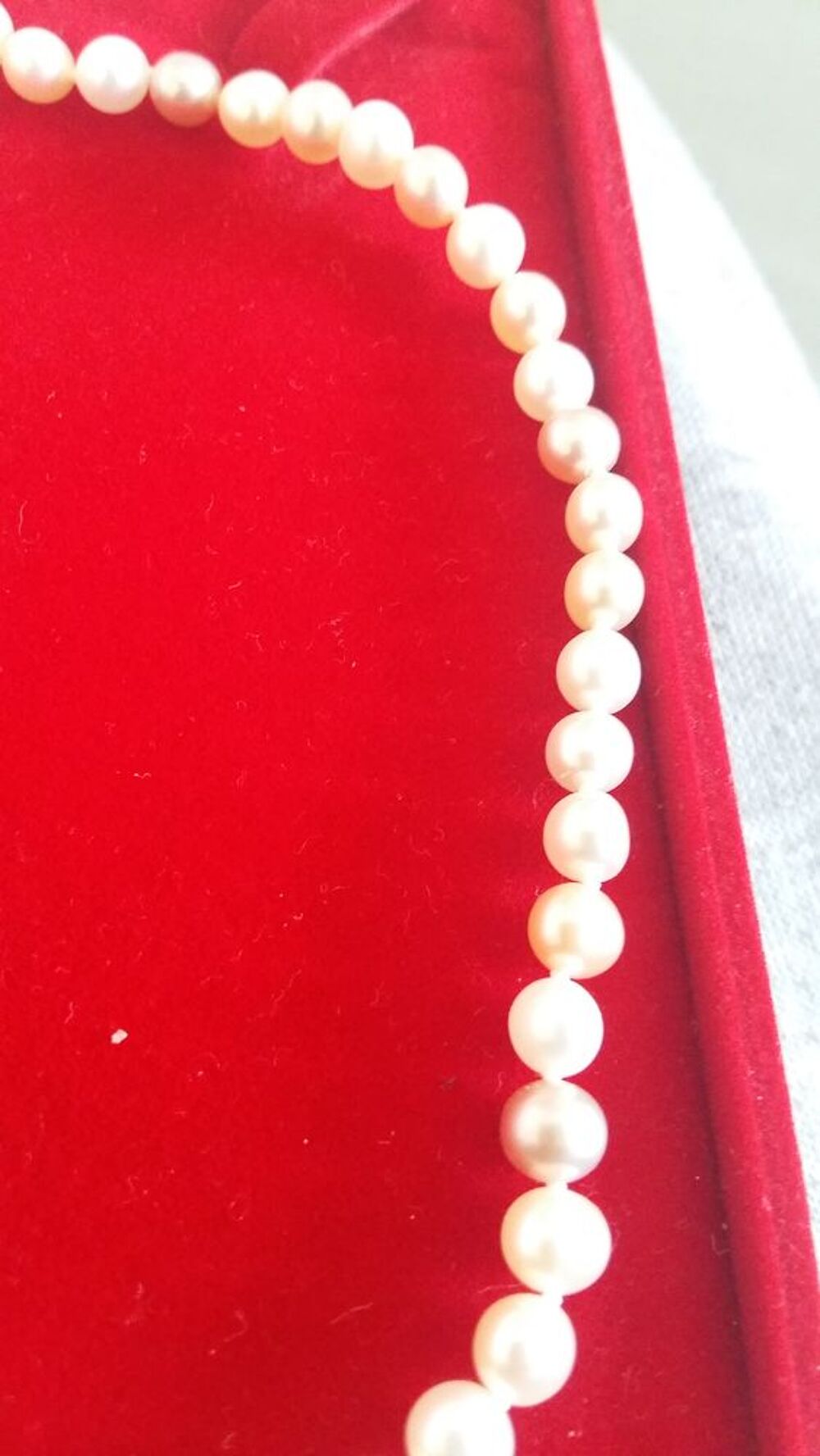 Vendre collier perles Bijoux et montres