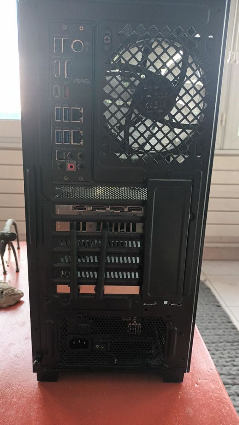PC pour le jeu. Matériel informatique