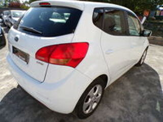 Venga 1.6 CRDi 115 ch Urban Chic 2012 occasion 42300 Roanne