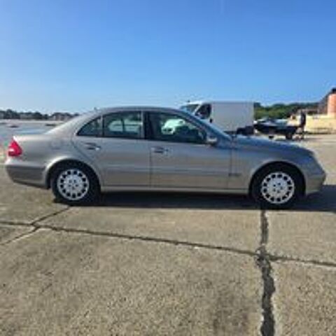 Classe E E 200 CDI El&eacute;gance Edition 2004 occasion 17450 Saint-Laurent-de-la-Pr&eacute;e