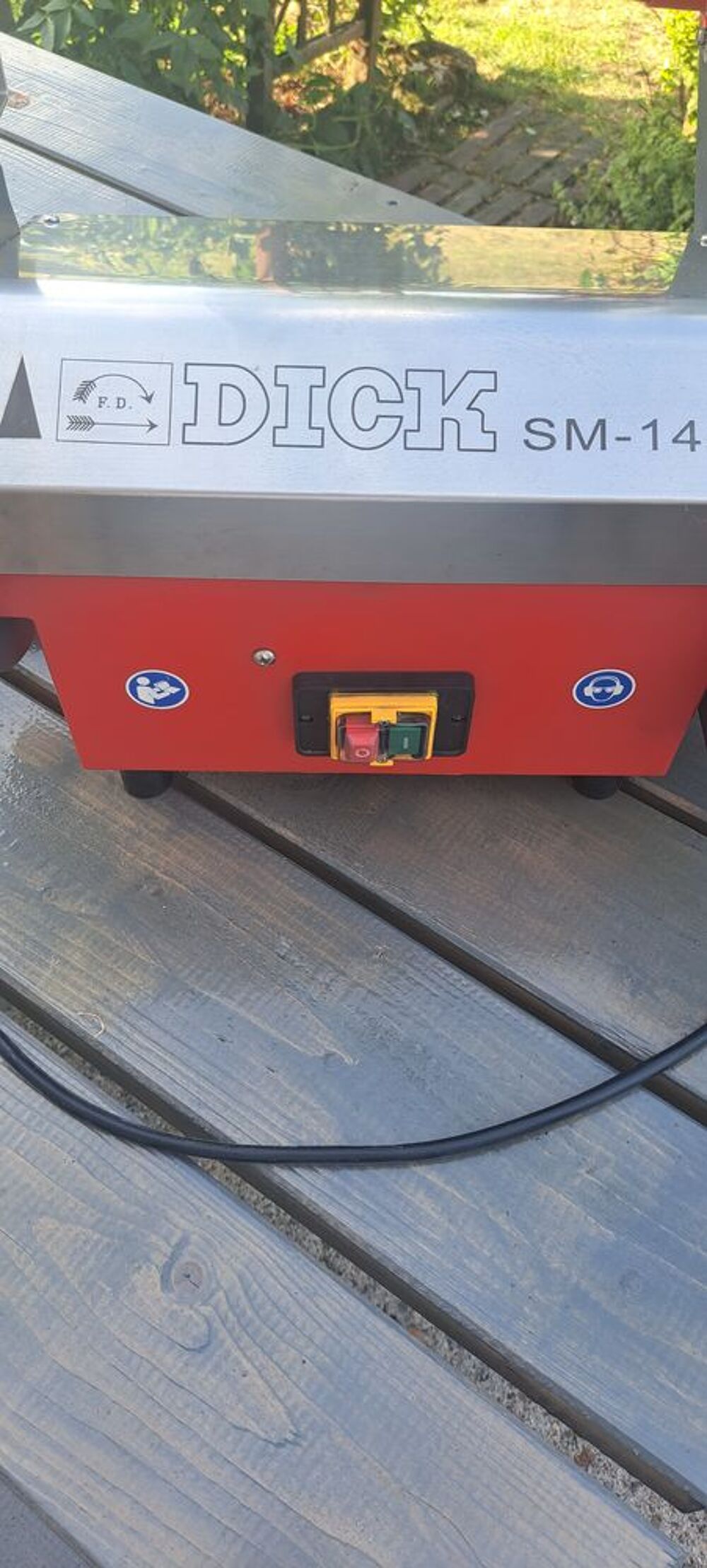 Affuteuse Dick-SM-140 Bricolage