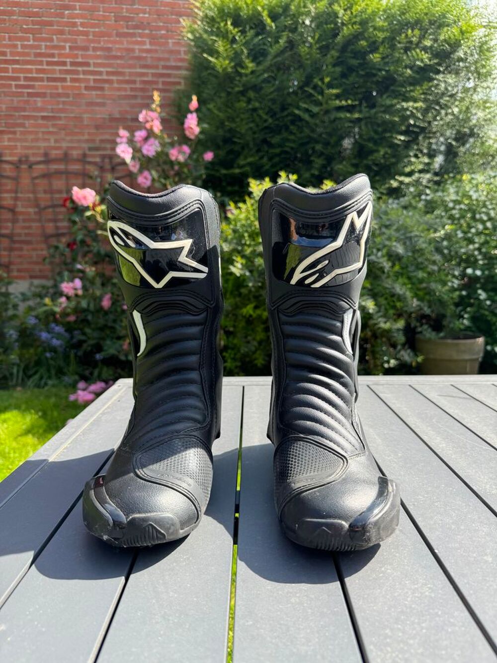 bottes de moto ALPINESTARS
Chaussures