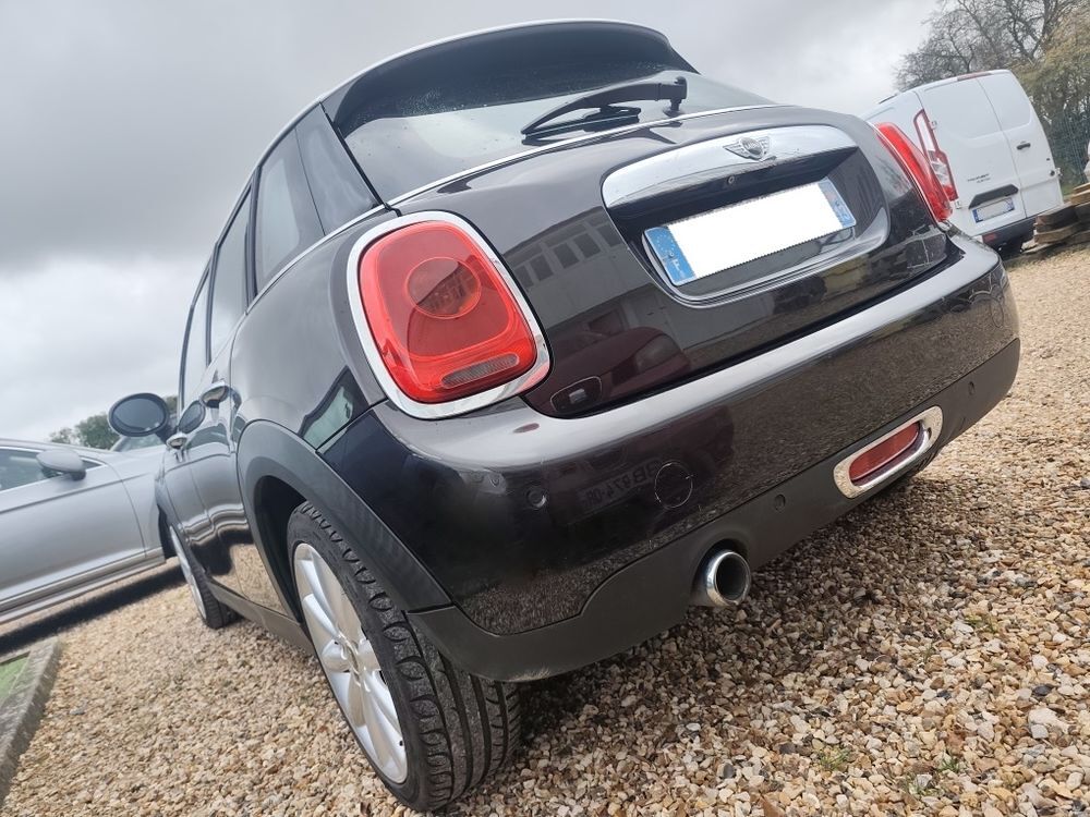 Cooper D Hatch 5 Portes 116 ch Pack Mini Business A 2015 occasion 78390 Bois-d'Arcy