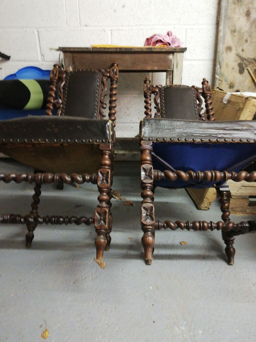 Deux chaises ancienne &agrave; r&eacute;nover Meubles