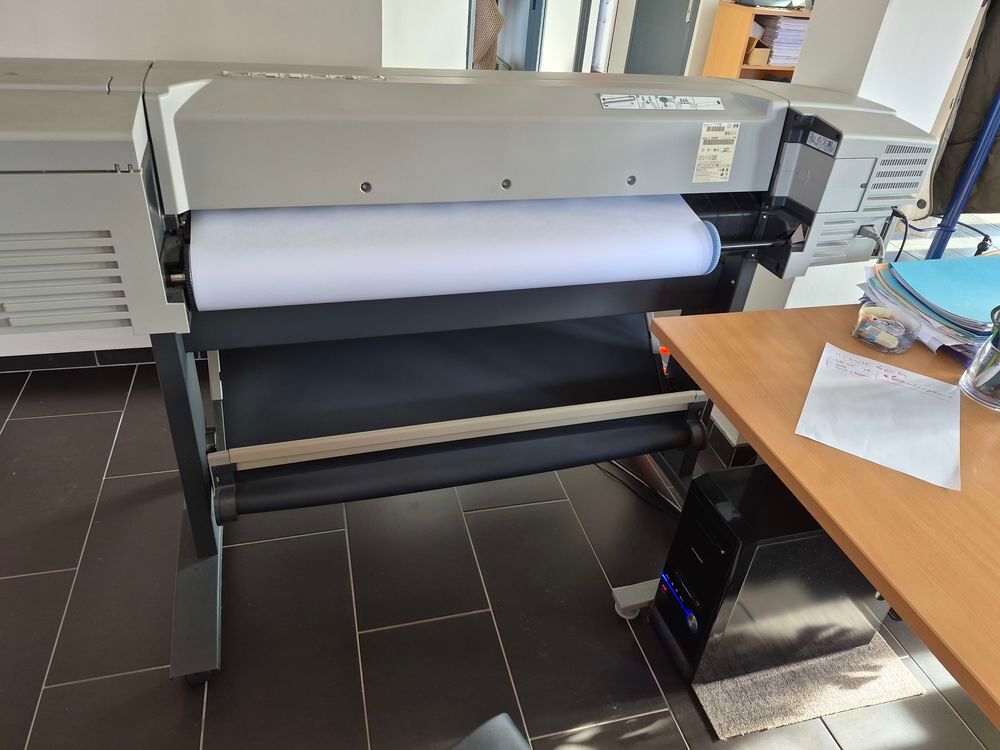 Traceur HP Designjet 500 format A0 Matériel informatique