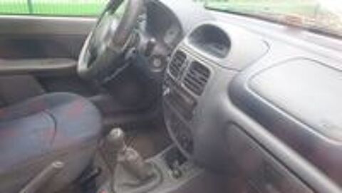 Clio II Clio 1.2i RTE 2000 occasion 94700 Maisons-Alfort