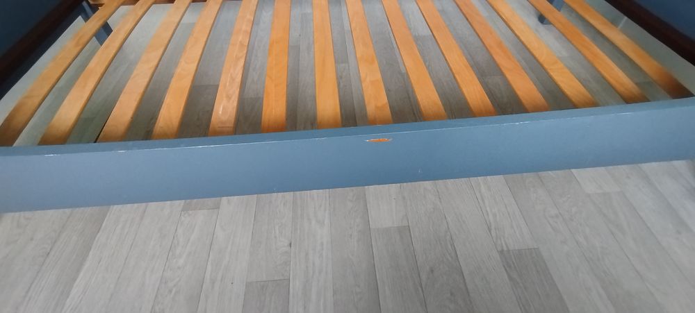 Lit 1 place+sommier+table de chevet Mobilier enfants