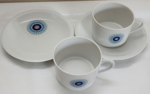 Tasses à thé tète à tète porcelaine Berry service STELLA 40 Issy-les-Moulineaux (92)