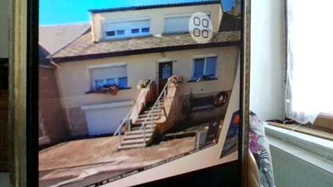   charmante maison mitoyenne sans vis à vis
sous sol terrain t Maison - 5 pièce(s) - 129 m²